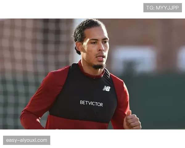 范迪克家里到底藏了多少金条，看他训练倒像亿万富翁在玩健身房啊