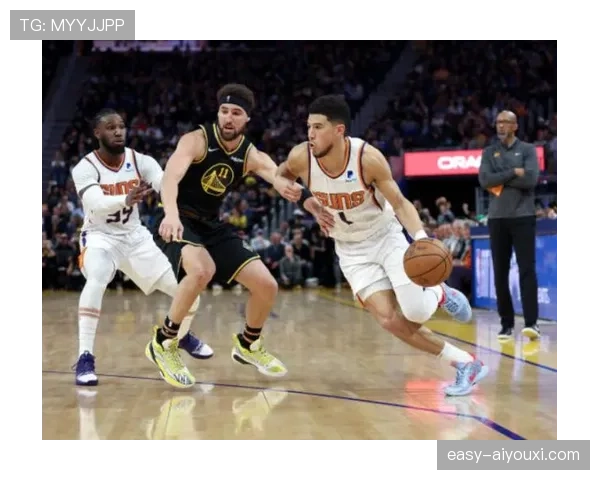 弗朗茨·瓦格纳利用无球跑动拉开空间 提升关键时刻三分命中率