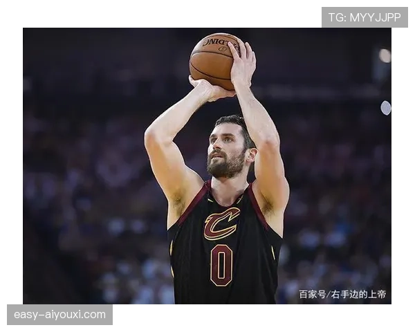 罗伯特·威廉姆斯高效挡拆制造错位显著提升篮下得分效率